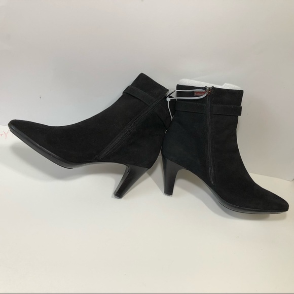 Aquatalia black suede heeled boots size 10 - Picture 3 of 8